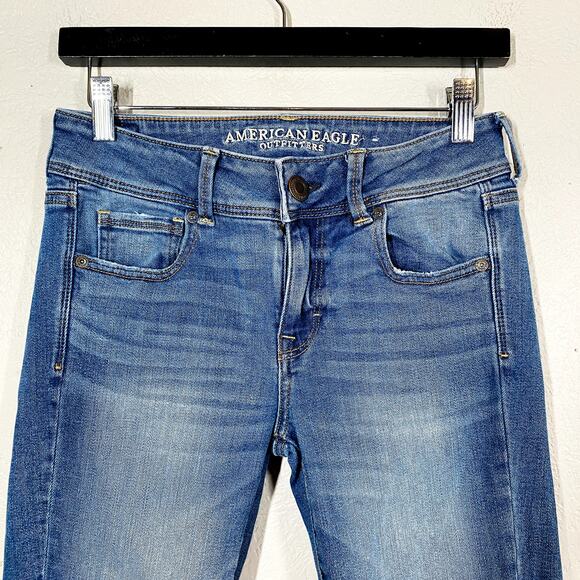 American Eagle Bootcut Stretch Jeans Blue 8" Rise Med Wash - 2 - Picture 3 of 5